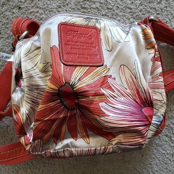 Fossil Leather Crossbody Bag Shoulder Canvas Strap Braided Floral Satin Lined - Picture 13 of 15